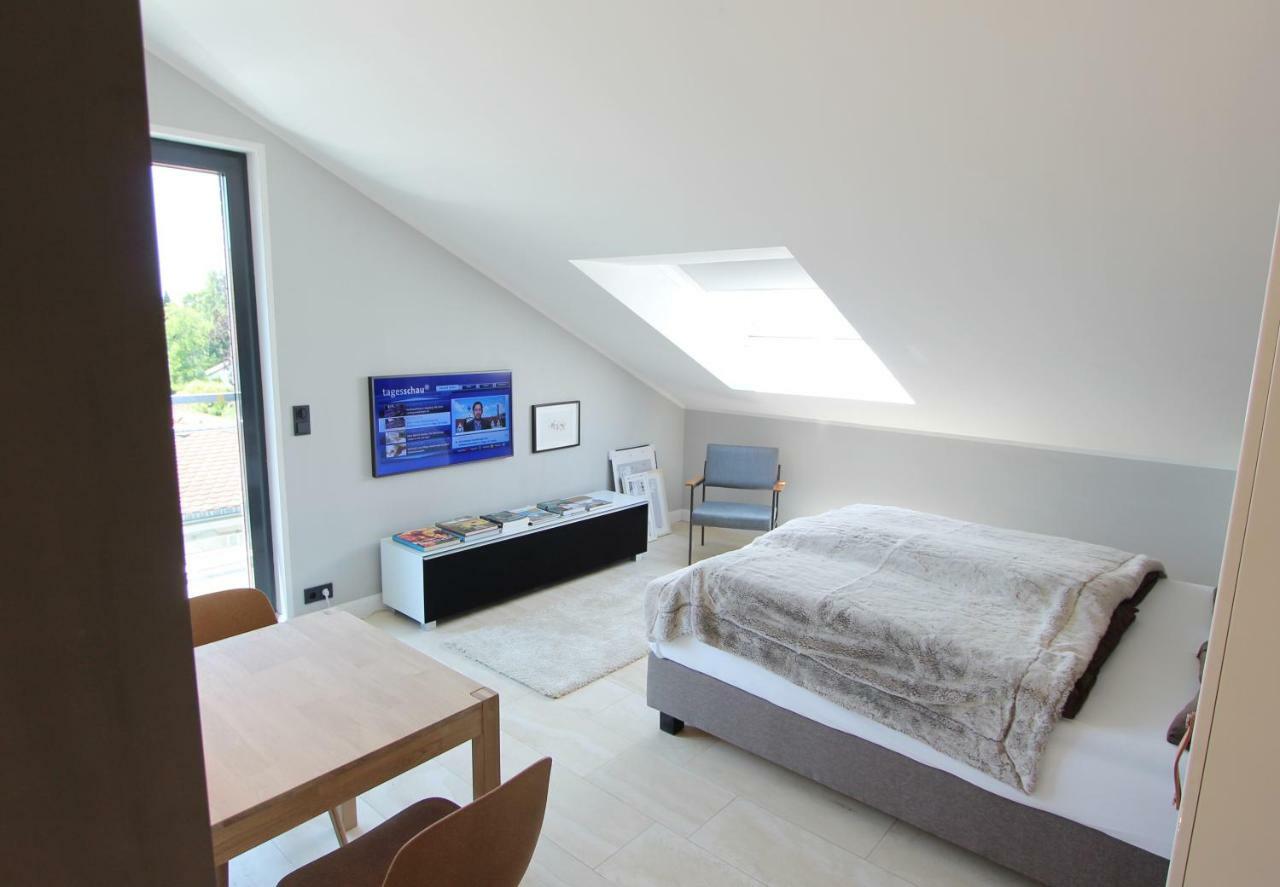Loft Am See Mit Privatem Badestrand Und Klimaanlage Immenstaad am Bodensee Exterior foto